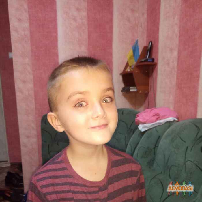 Владислав Iгорович Нiколенко фото №1108043. Завантажено 23 Вересня 2017