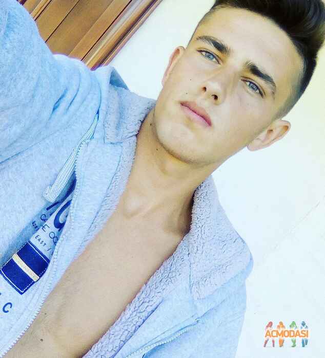 Владимир  Воробей фото №1133111. Завантажено 08 Листопада 2017