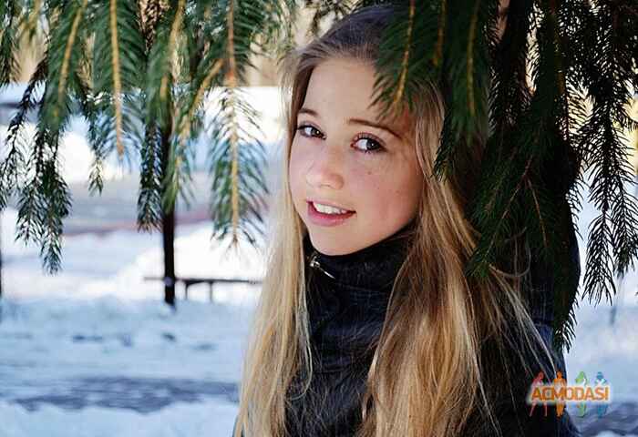 Алёна Сергеевна Басанская фото №163943. Завантажено 13 Березня 2012