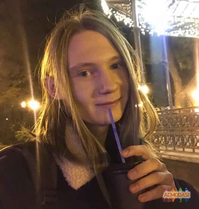 Олег  Хансен фото №1474856. Завантажено 12 Листопада 2019