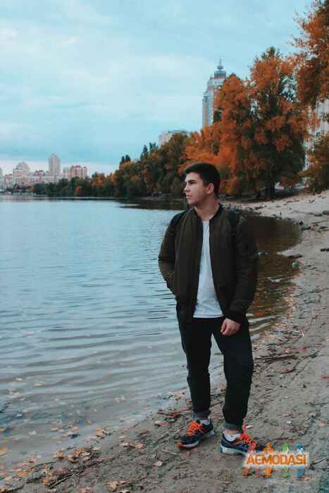 Александр Вадимович Мельниченко фото №1187435. Завантажено 16 Лютого 2018