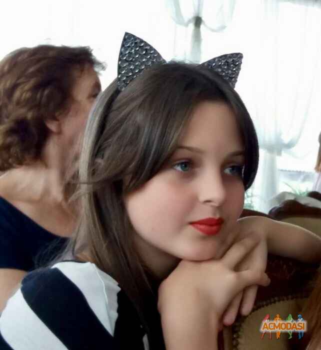 Альона Сергіївна Мєзєнцева фото №1400936. Завантажено 17 Травня 2019