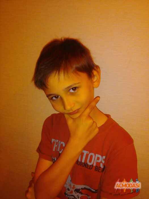 Богдан Володимирович Гончарук фото №918160. Завантажено 07 Червня 2016
