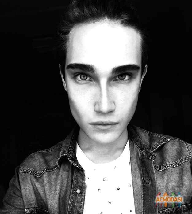 Денис  Батист фото №1052909. Завантажено 11 Травня 2017