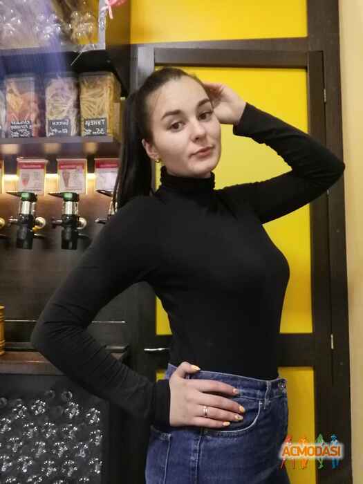 Карина Николаевна Катинская фото №1522048. Завантажено 02 Квітня 2020