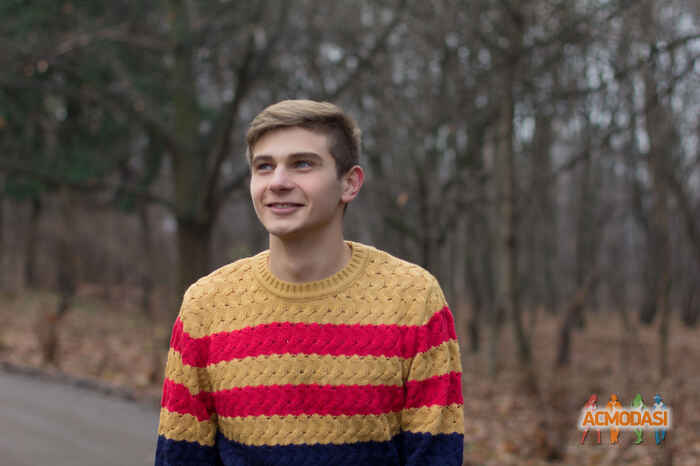 Владислав Васильович Савчук фото №867782. Завантажено 12 Січня 2016