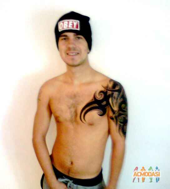 Рома Володимирович Коблюк фото №1120133. Завантажено 18 Жовтня 2017