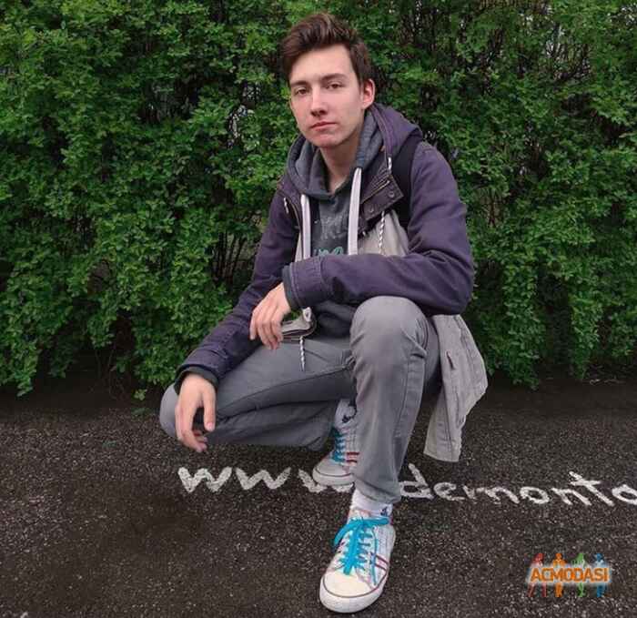 Володимир Вікторович Попов фото №1478178. Завантажено 20 Листопада 2019