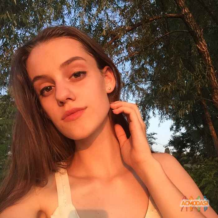 Юля  Шум фото №1416120. Завантажено 29 Червня 2019