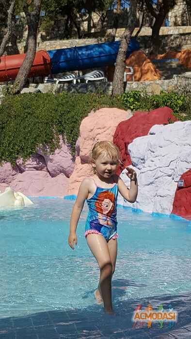 Ангелінка  Ясінська фото №1144785. Завантажено 28 Листопада 2017