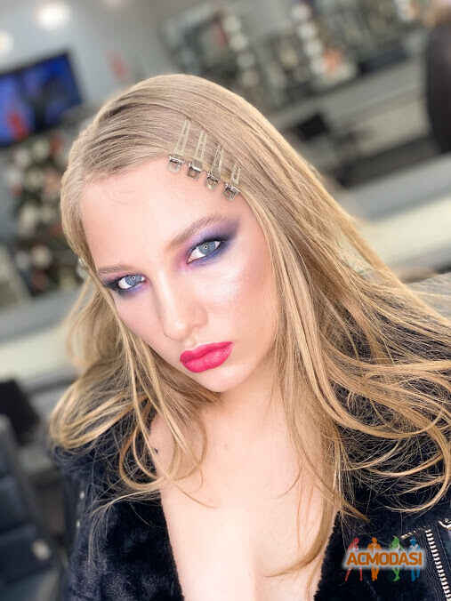 Алена Владимировна Сидорова фото №1533743. Завантажено 28 Травня 2020