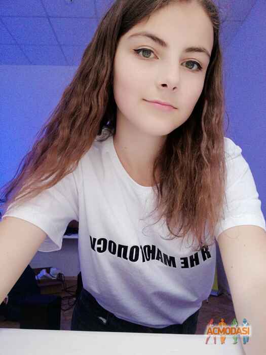 Каміла  Завадецька фото №1452165. Завантажено 23 Вересня 2019