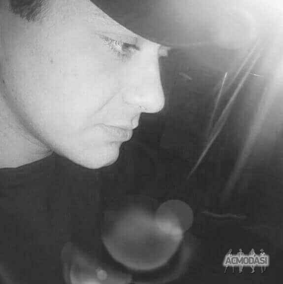 Alex  Fox фото №1110333. Завантажено 29 Вересня 2017