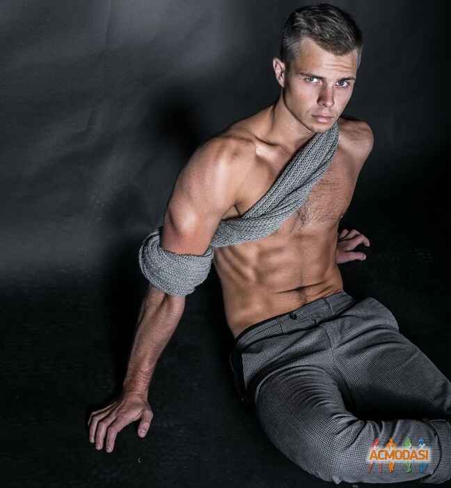 Роман Сергеевич Дрибной фото №991850. Завантажено 01 Грудня 2016