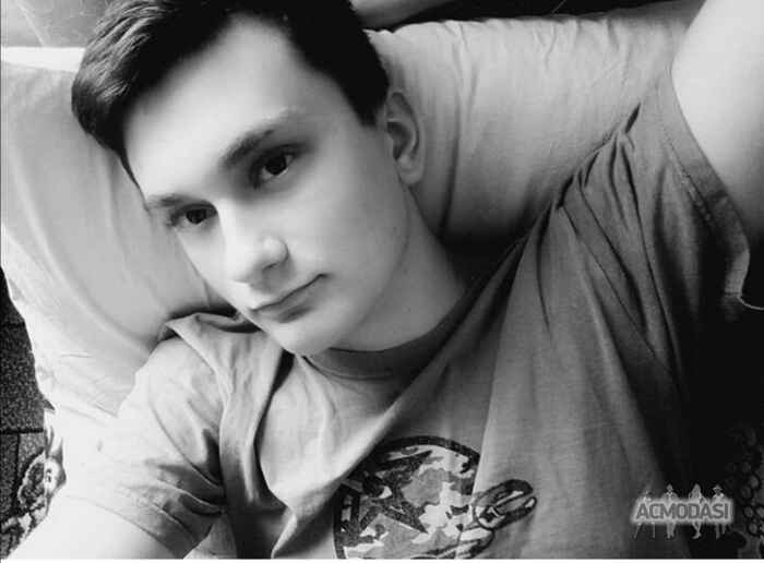 Евгений Романович Вовк фото №1478811. Завантажено 22 Листопада 2019