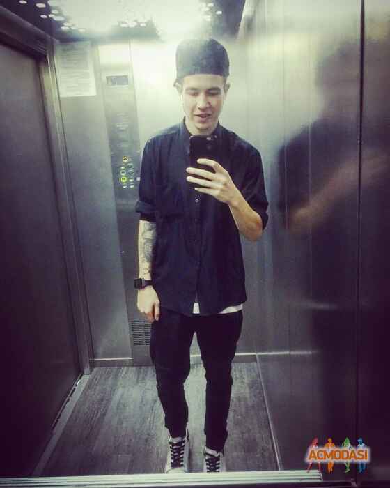 Влад Игоревич Коваленко фото №1475496. Завантажено 14 Листопада 2019