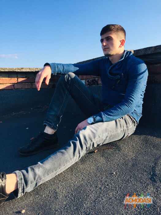 Юрій Леонідович Тадаш фото №1401475. Завантажено 19 Травня 2019