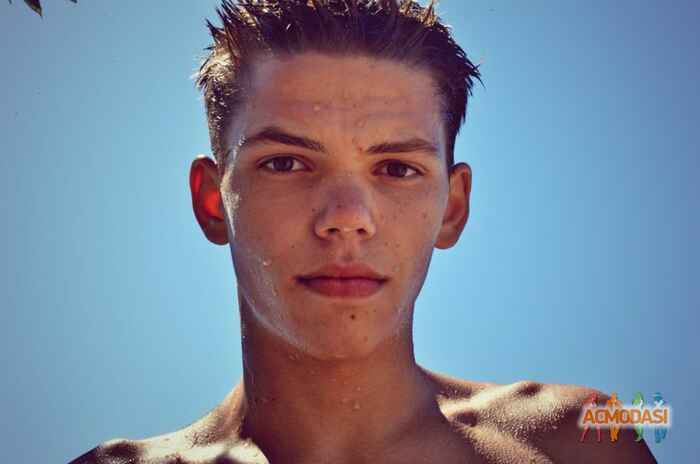 Дмитрий  Мищенко фото №1084389. Завантажено 28 Липня 2017