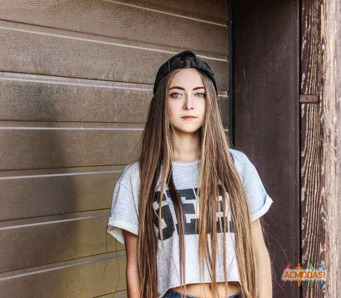 Виолетта Вячеславовна Ольшанская фото №928648. Завантажено 05 Липня 2016