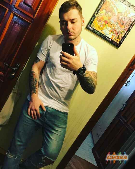 Дима  Лободенко фото №1048361. Завантажено 27 Квітня 2017