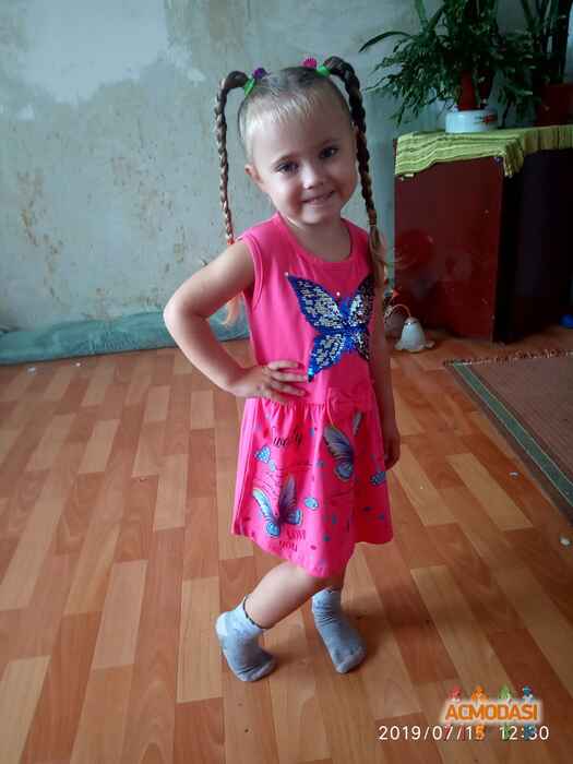 Карина Руслановна Таран фото №1429227. Завантажено 31 Липня 2019