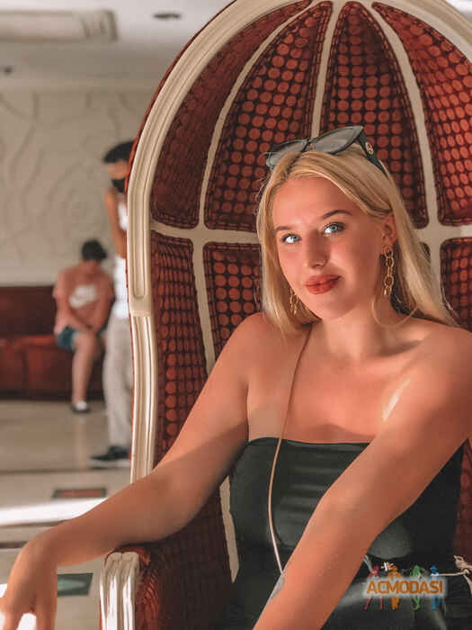 Анна  Омелик фото №1637561. Завантажено 30 Червня 2021