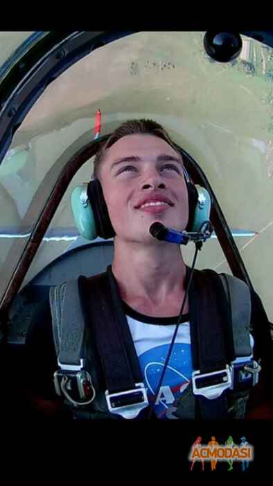 Костянтин Геннадійович Савчук фото №1161618. Завантажено 08 Січня 2018