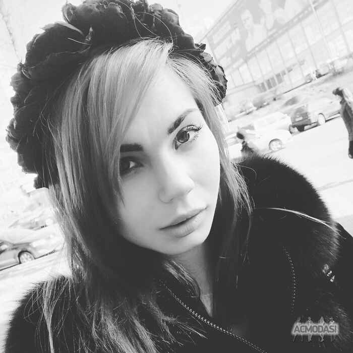 Nadya  Paradise фото №1401150. Завантажено 17 Травня 2019