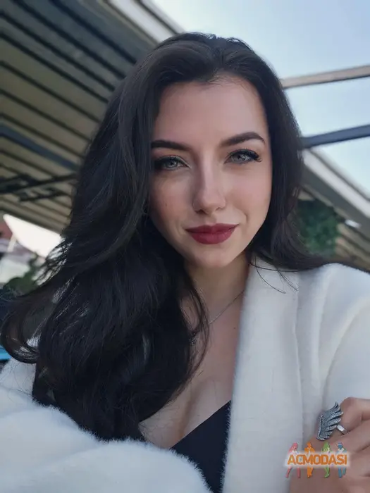 Аліна  Сидор фото №1748134. Завантажено 03 Жовтня 2025