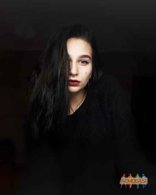 Лика Михайловна Стародубцева фото №1134989. Завантажено 12 Листопада 2017