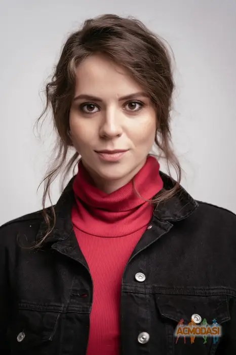 Ольга  Єсі фото №1748573. Завантажено 14 Жовтня 2025