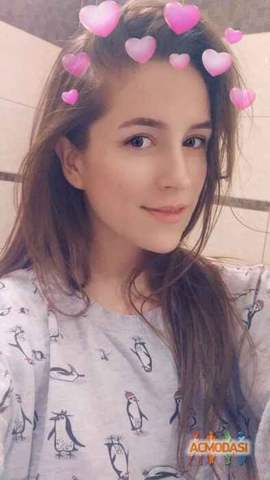 Ника  Сандрова фото №1446543. Завантажено 10 Вересня 2019