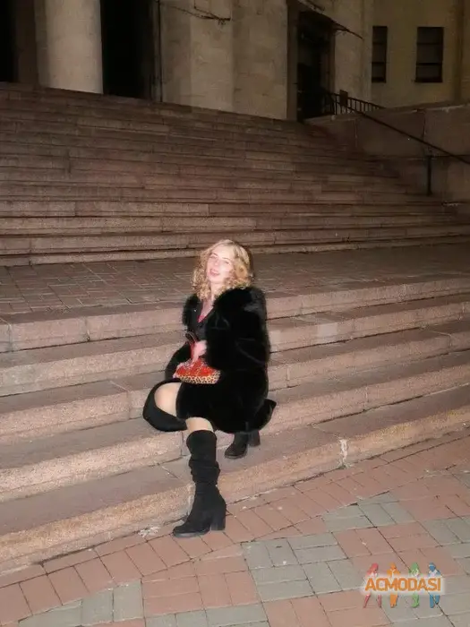 Дарина  Роща фото №1750231. Завантажено 30 Листопада 2025