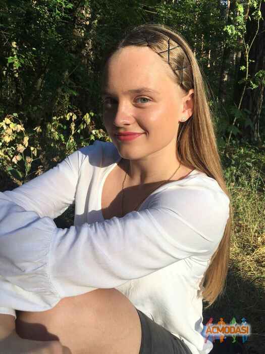 Анастасия Дмитриевна Власенко фото №1476143. Завантажено 15 Листопада 2019