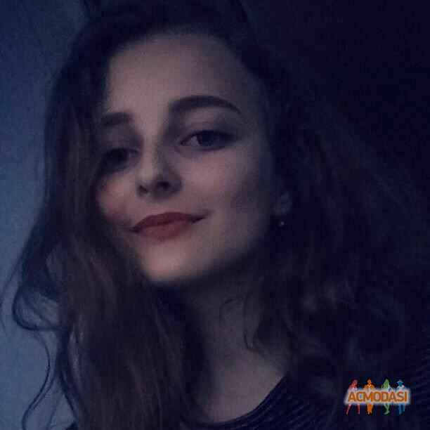 Каріна Віталіївна Жук фото №1405590. Завантажено 31 Травня 2019