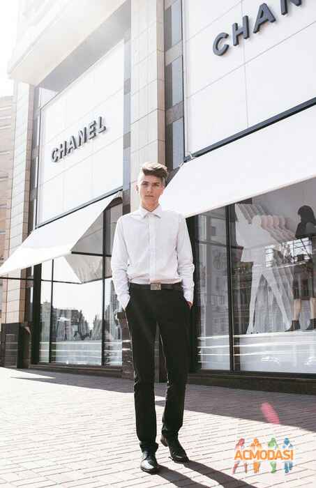 Деонис Дмитрович Коваленко фото №1052085. Завантажено 10 Травня 2017