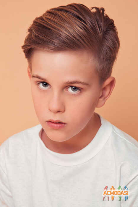 Максим Вадимович Еник фото №1528069. Завантажено 07 Травня 2020