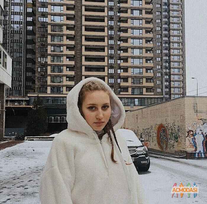 Нікаліна Віталіївна Гречина фото №1544690. Завантажено 02 Липня 2020