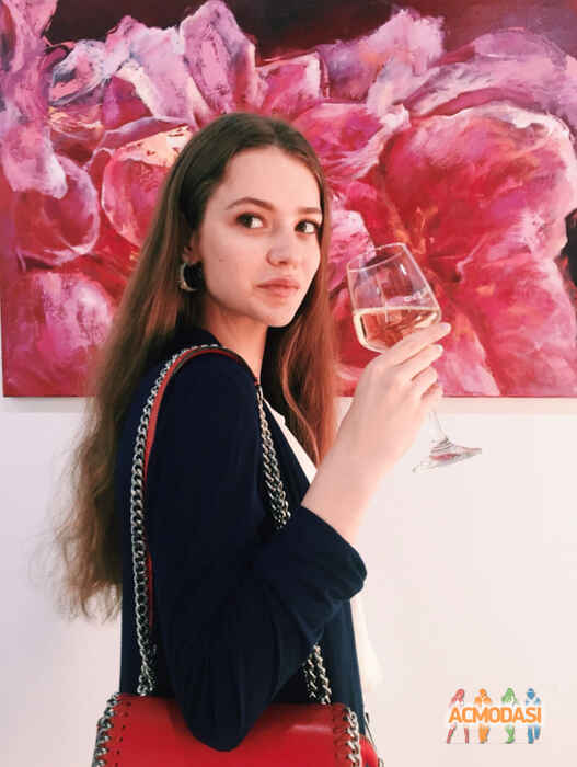Карина Віталіївна Фомінова фото №1315083. Завантажено 31 Жовтня 2018