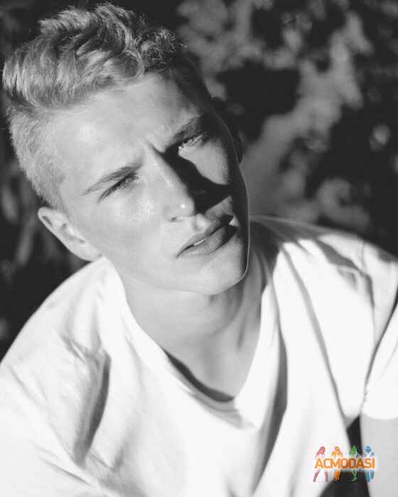 Никита Олегович Петров фото №1360913. Завантажено 06 Лютого 2019