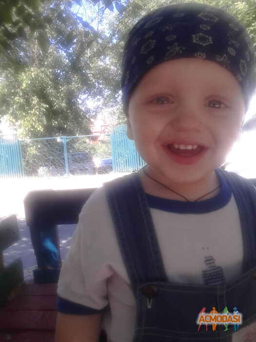 Алєн Віталійович Кутішевський фото №1077306. Завантажено 11 Липня 2017