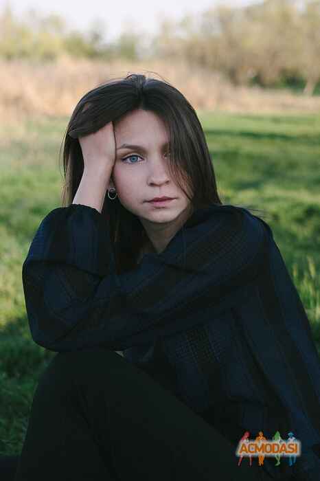 Анна  Карелина фото №1548803. Завантажено 15 Липня 2020