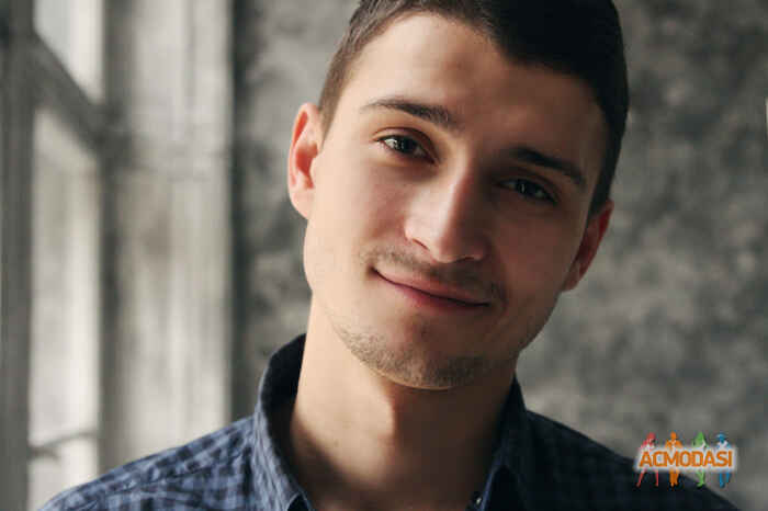 Назар  Вигівський фото №1145114. Завантажено 29 Листопада 2017