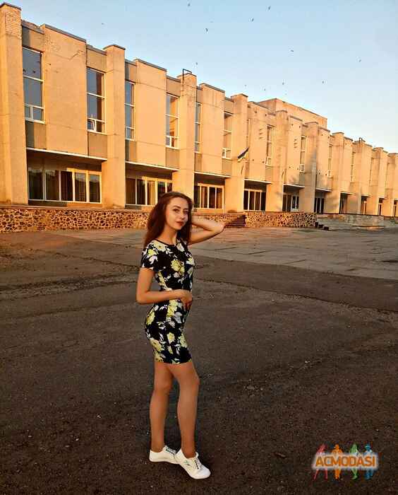 Yulia Sergeevna Maksymenko фото №1241566. Завантажено 07 Червня 2018