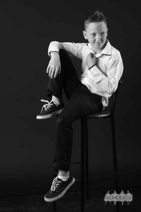 Руслан  Путрин фото №917346. Завантажено 06 Червня 2016