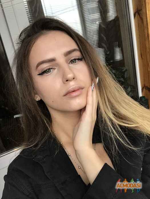 Анна Вадимовна Тараненко фото №1162732. Завантажено 10 Січня 2018