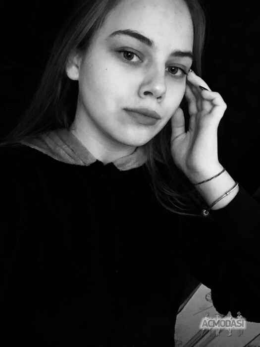 Влада Юріївна Кримська фото №1425111. Завантажено 20 Липня 2019