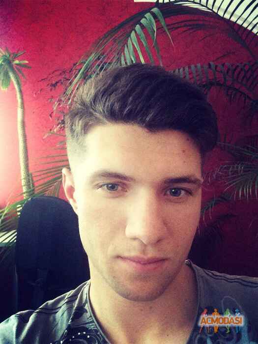 Антон Вітальович Мусатов фото №1017853. Завантажено 08 Лютого 2017