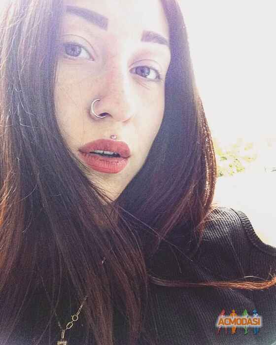 Зиза Владимировна Бабак фото №1122249. Завантажено 22 Жовтня 2017