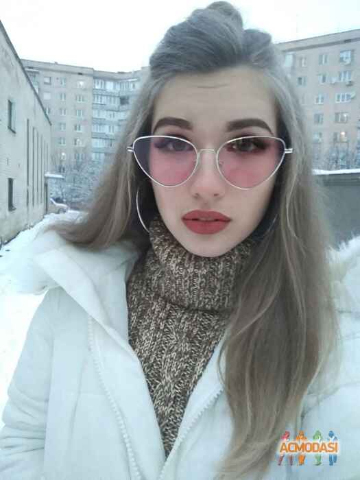 Лілія Вадимівна Бурячок фото №1185640. Завантажено 13 Лютого 2018